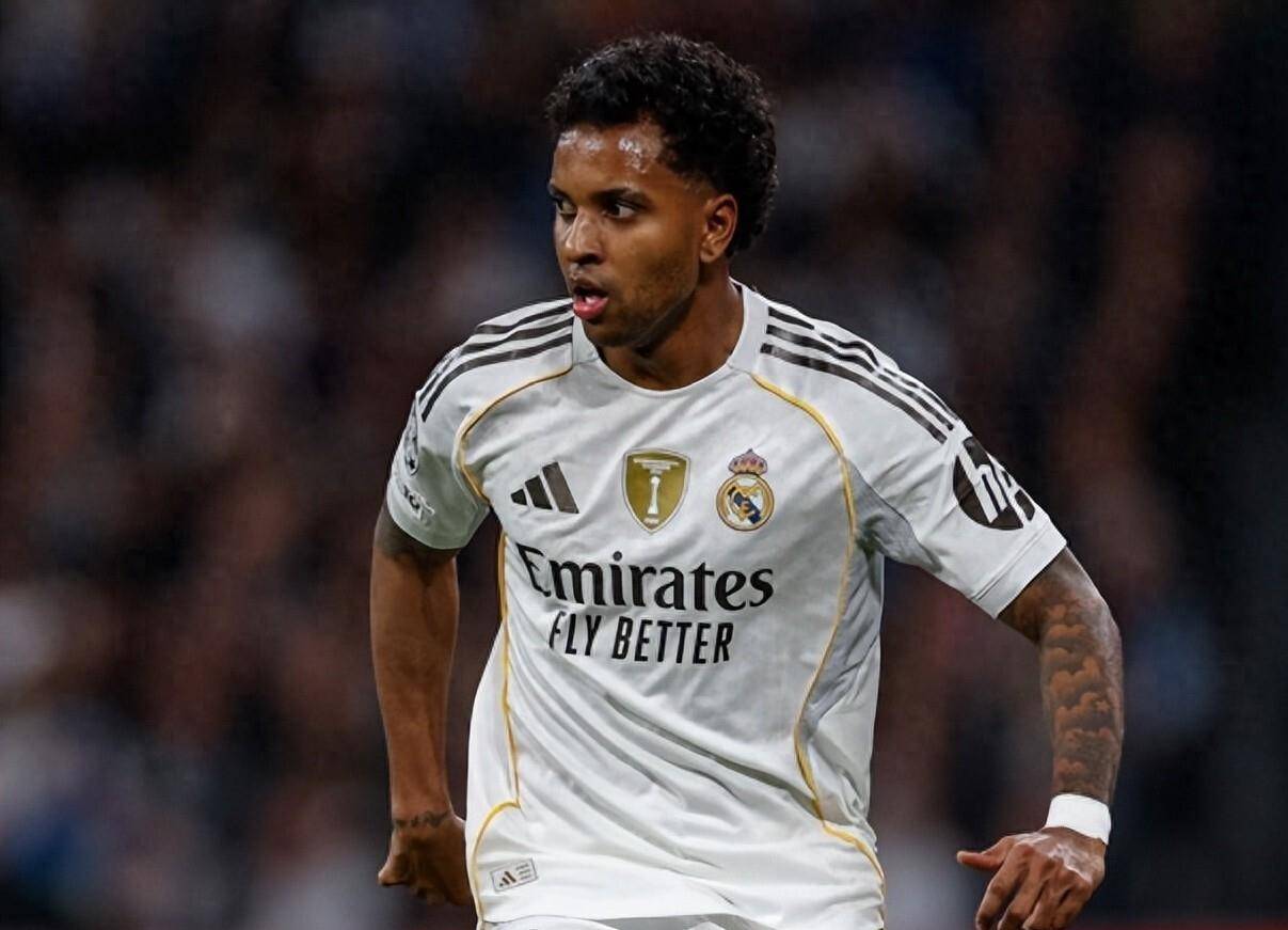 瓜迪奥拉心心念念！曼城还争夺24岁前锋，皇马标价：1亿欧元