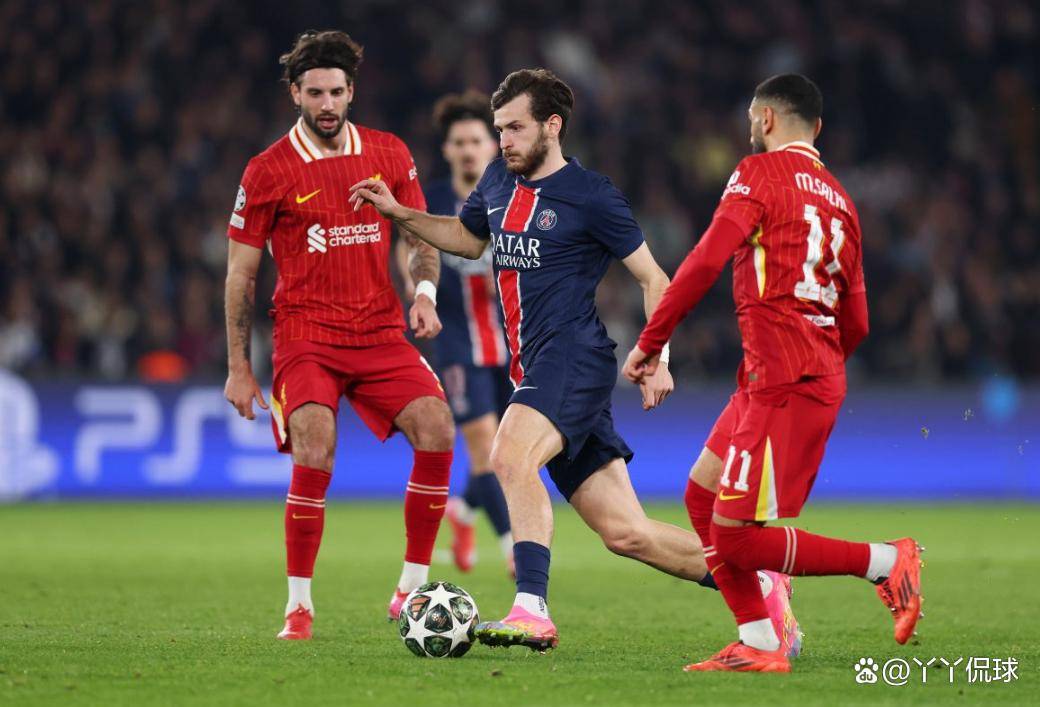 斯洛特手里的红军，这次能否在巴黎的主场把场子找回来